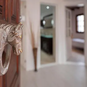 https://villa-aloe-with-pool-in-puerto-del-carmen.puertodelcarmen-hotels.org
