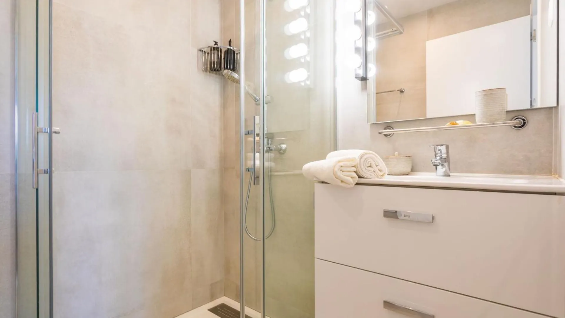 Holiday home La Cala Beach Home - Beachfront Few Steps Away From Sandy Beach La Cala De Mijas