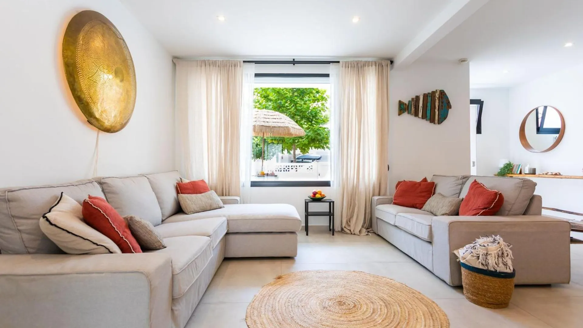La Cala Beach Home - Beachfront Few Steps Away From Sandy Beach La Cala De Mijas Spain